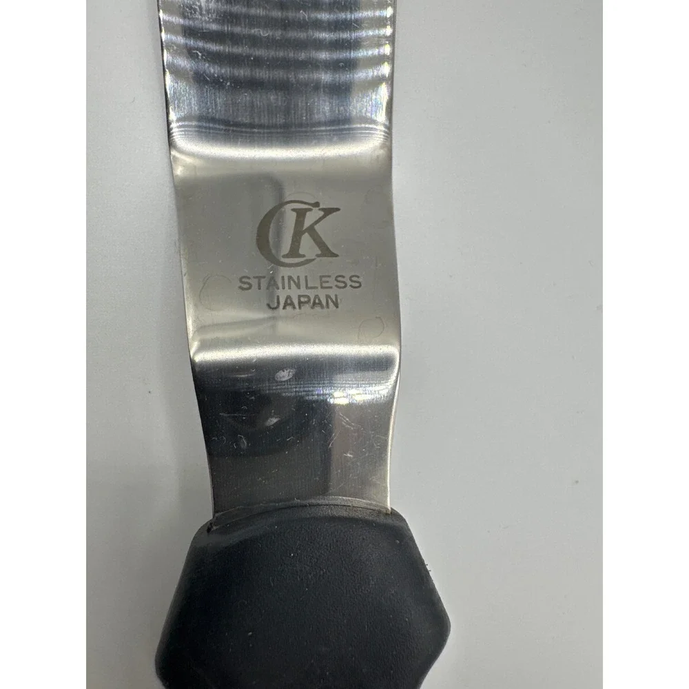 CK Stainless Japan Offset Icing Spatula Black Handle 10.75 Inch Cake Decorating